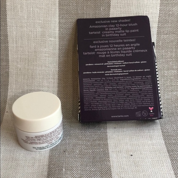 Tarte blush paaarty and lip paint in birthday suit - Picture 2 of 3